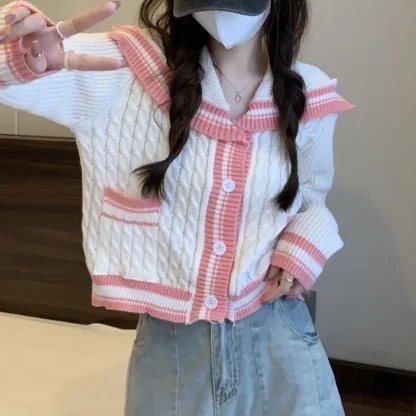 Oversized Collar Pink Lined Cardigan