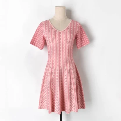 Short Sleeve Light Pink V-Neck Dress - Image 5