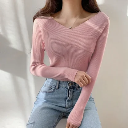 Elegant Off-Shoulder Pink Pullover